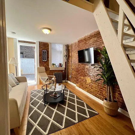 Cozy Studio Apartment In The Heart Of Manhattan